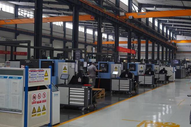鄒城這家企業(yè) 以智能、安全、穩(wěn)定為核，推動國際先進(jìn)特種設(shè)備制造技術(shù)國產(chǎn)化